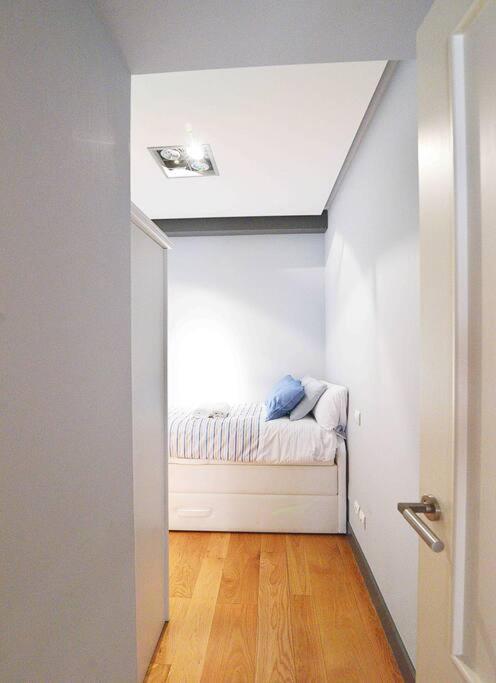 El Apartamento De San Javier By Just Room ซานตานเดร์ ภายนอก รูปภาพ
